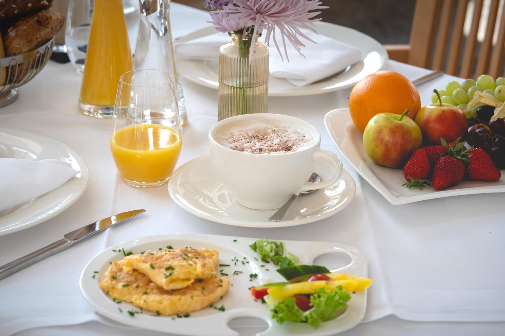 Golfhotel Gut Neuenhof Fröndenberg Εξωτερικό φωτογραφία
